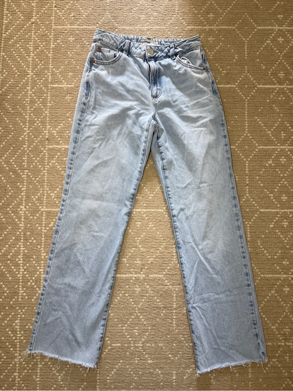 Garage Light Wash Women's 90s Straight-Leg Jeans